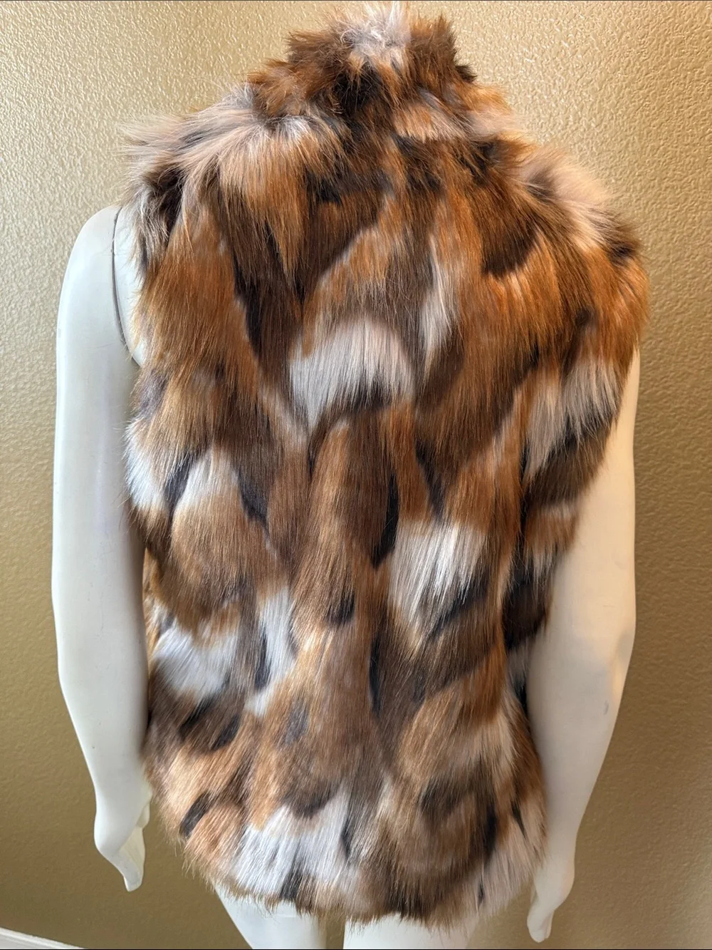 Ci Sono Faux Fur Vest in Multi Brown and Cream